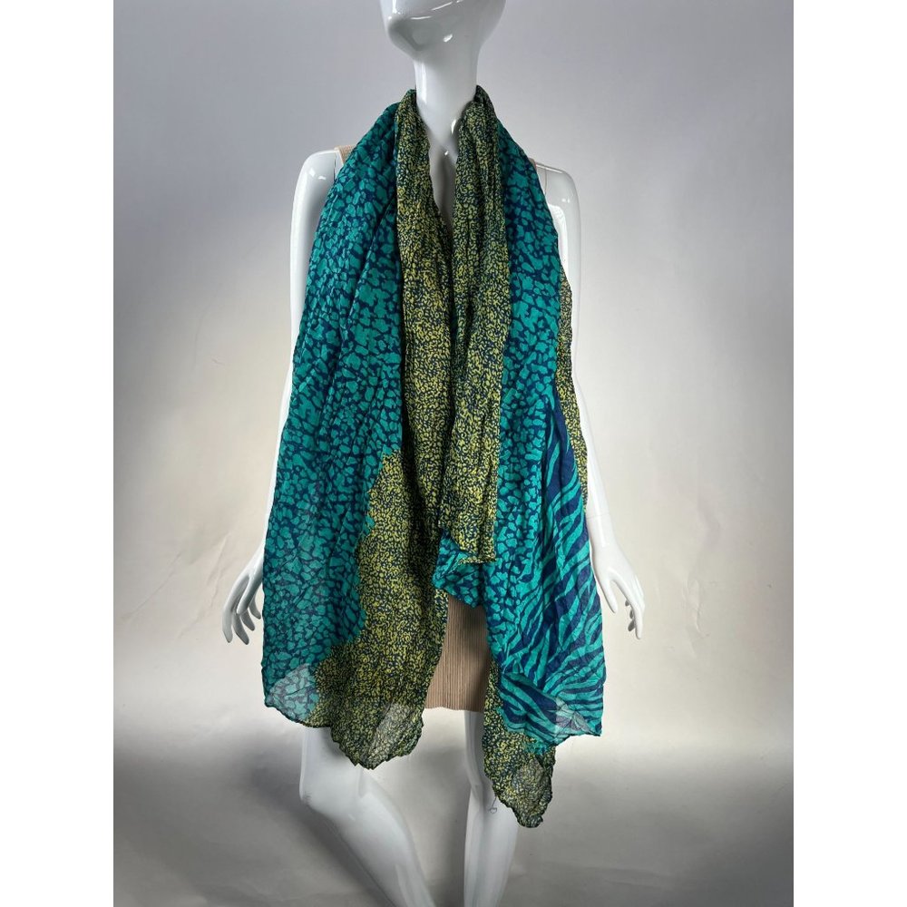 Unknown Abstract Pattern Pareo Scarf      43" x 68" Blue, Green